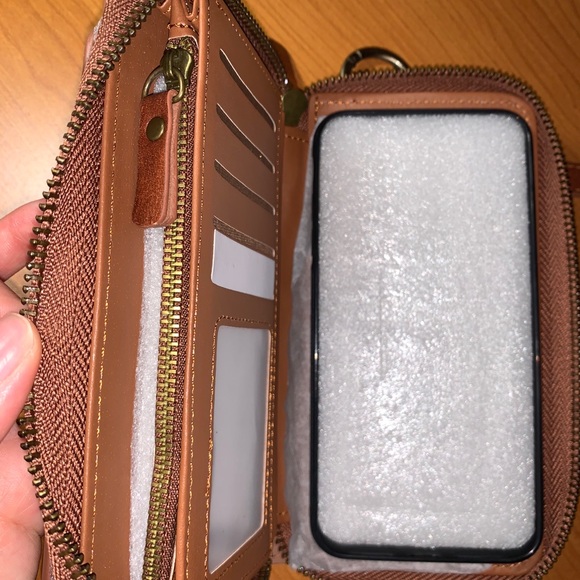 BRAND NEW leather IPhone XS Max phone case - Picture 8 of 11